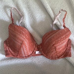 Victoria's secret bra